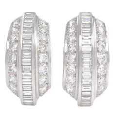 1970s Cartier Paris Diamond Gold Clip Earrings
