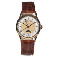 Universal Geneve Yellow Gold Triple Calendar Moonphase Wristwatch 