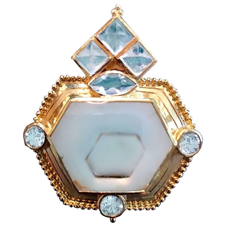 Crevoshay Beryl Moonstone Gold Pendant For Sale