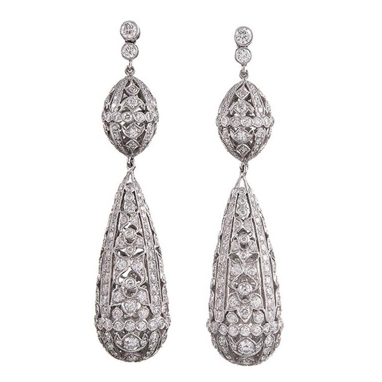 6 17 Carats Diamonds Gold Filigree Drop Earrings For At 1stdibs 6 17 Carats Diamonds Gold Filigree Drop Earrings