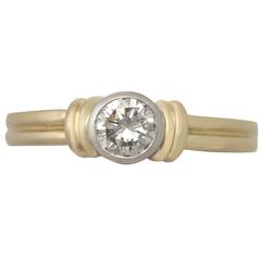 0.39 Carat Diamond and 18k Yellow Gold Solitaire Ring 1