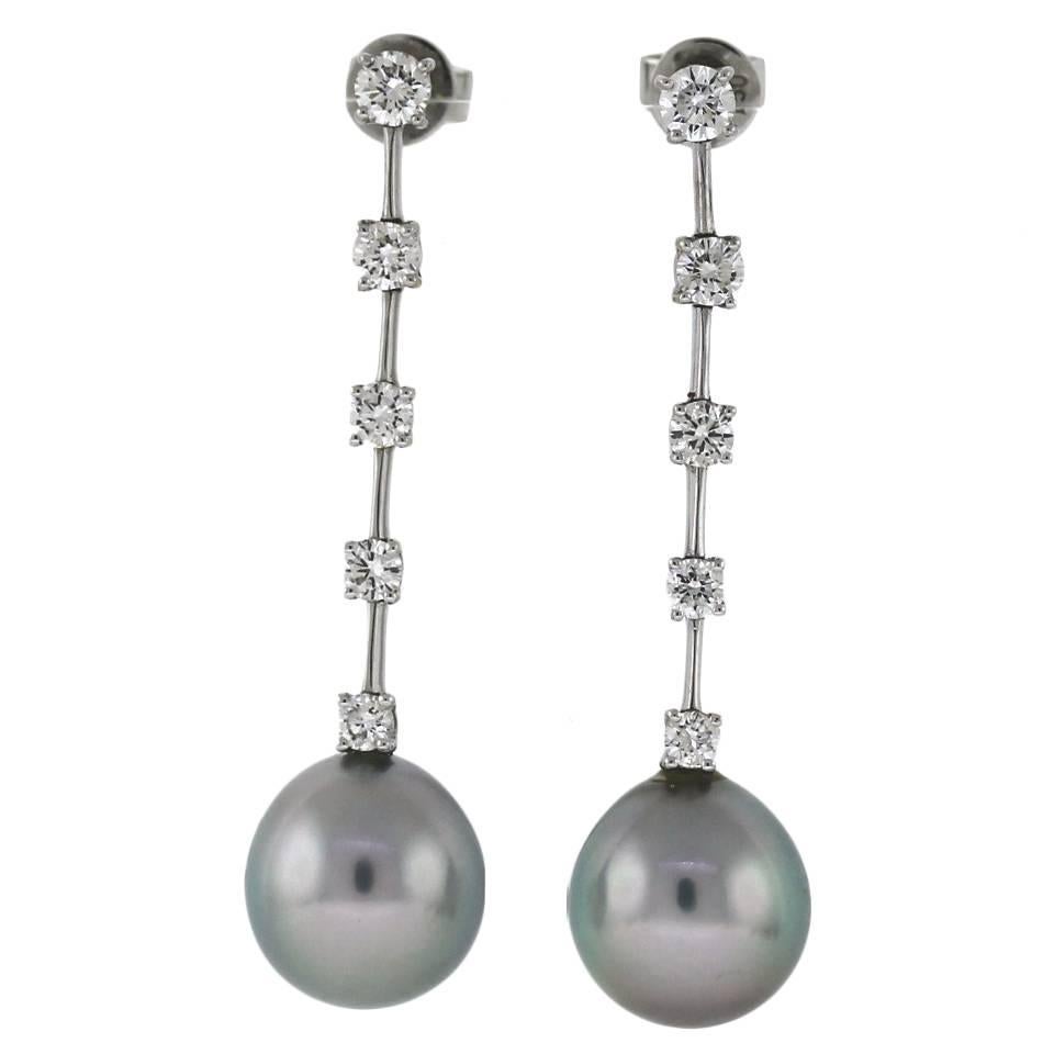 Cartier Tahitian Pearl Diamond Gold Earrings