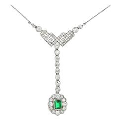 Art Deco Emerald Diamond Gold Necklace 8