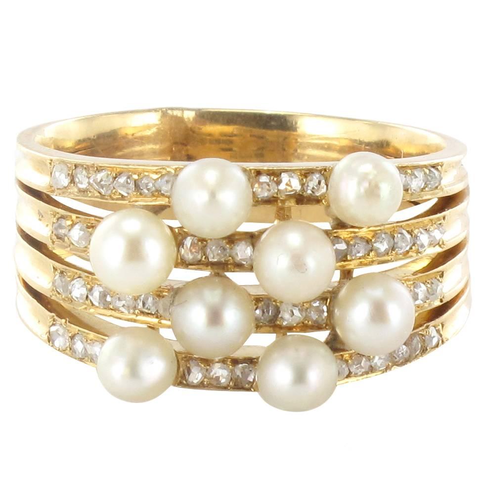 1920s Antique Diamond Pearl Gold Band Ring