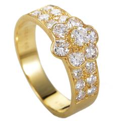 Van Cleef & Arpels Fleurette Yellow Gold and Diamond Ring