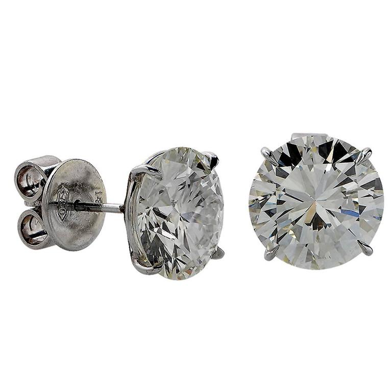 2.39 Carat Diamond Solitaire Stud Earrings For Sale