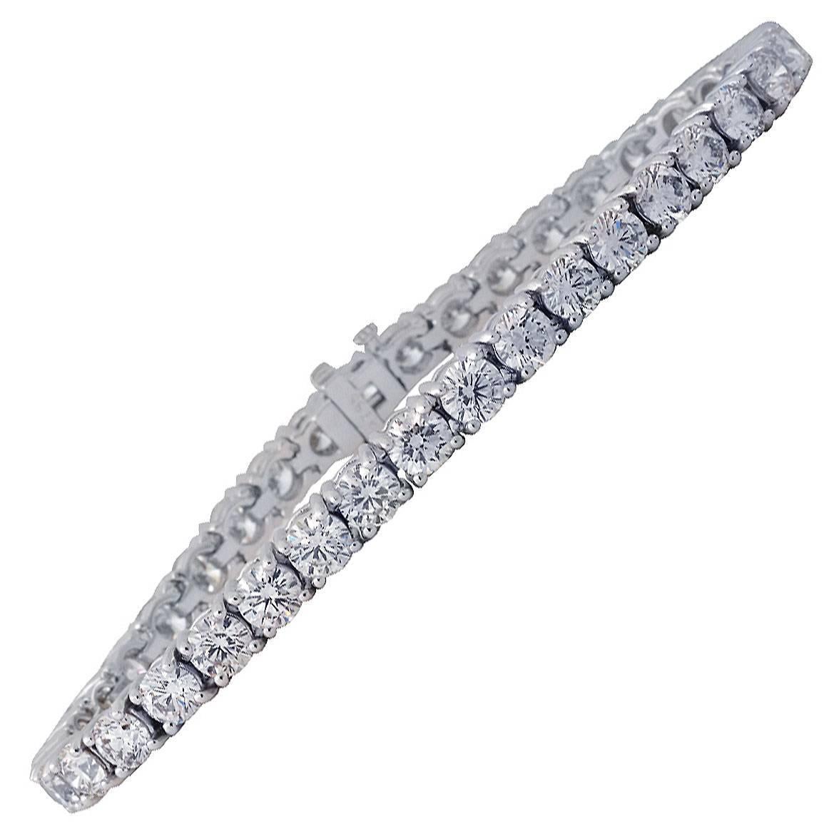 Impressive 10.82 Carat Diamond Tennis Bracelet