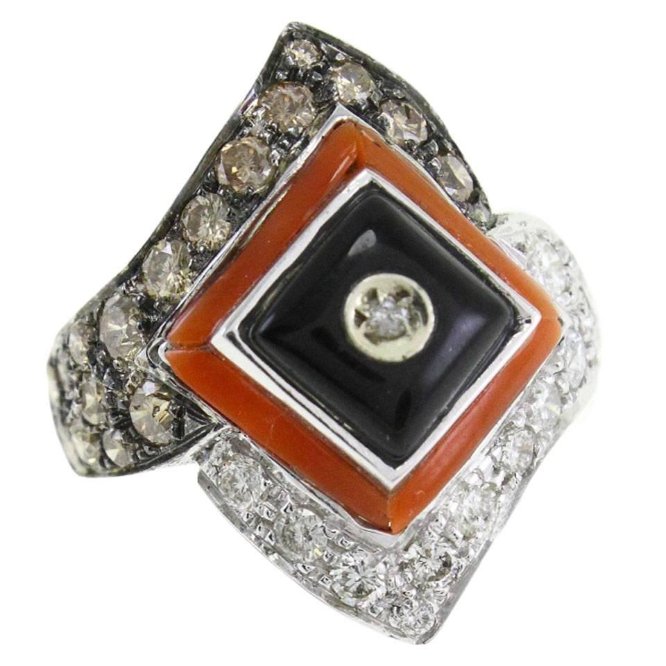  Onyx Coral Fancy Brown Gold Ring