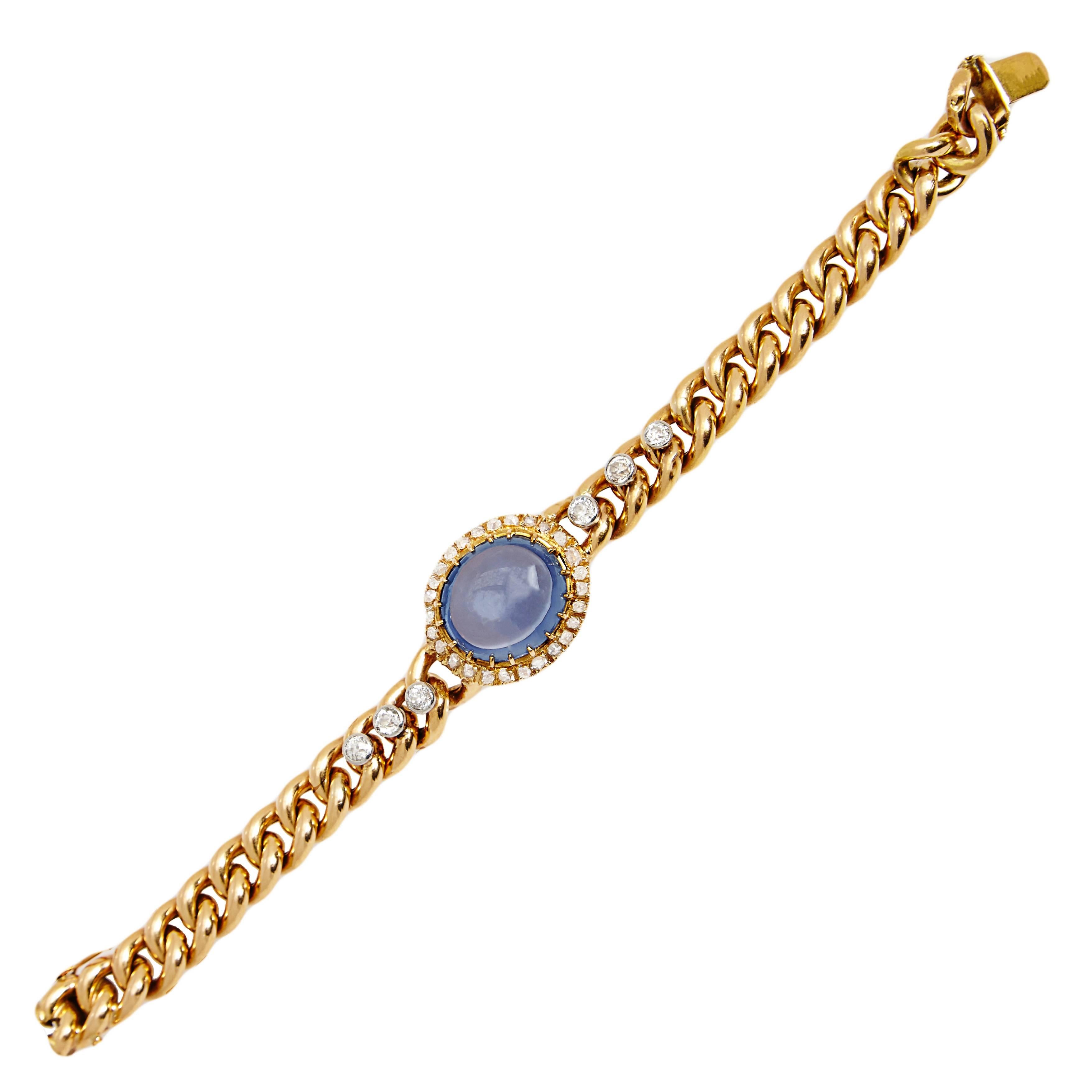 Bracelet ancien à maillons en or avec saphirs cabochons et diamants  en vente