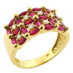 Vintage 1970s Ruby Diamond Gold Basketweave Style Ring