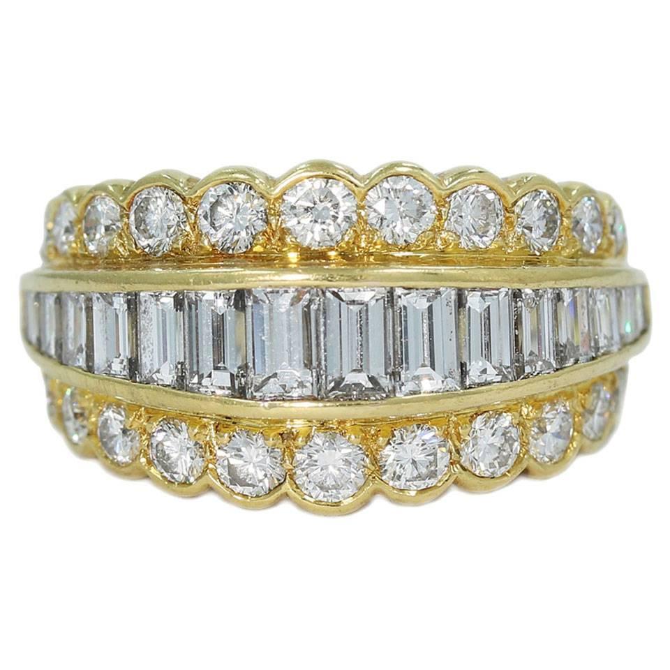 Van Cleef & Arpels Round and Emerald Cut Diamonds Gold Ring For Sale