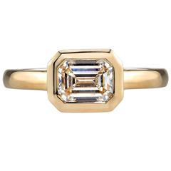 1.01 Carat Emerald Cut Diamond Gold Engagement Ring 12