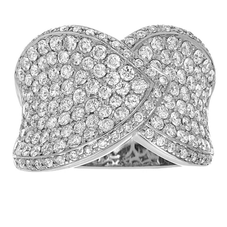 Diamond Gold Cluster Ring at 1stdibs