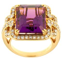 Stunning Amethyst Diamond Gold Ring
