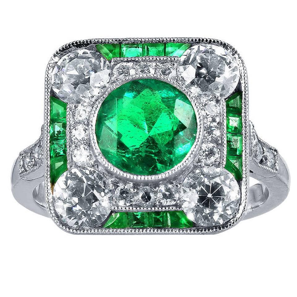  Emerald Diamond Platinum Ring For Sale