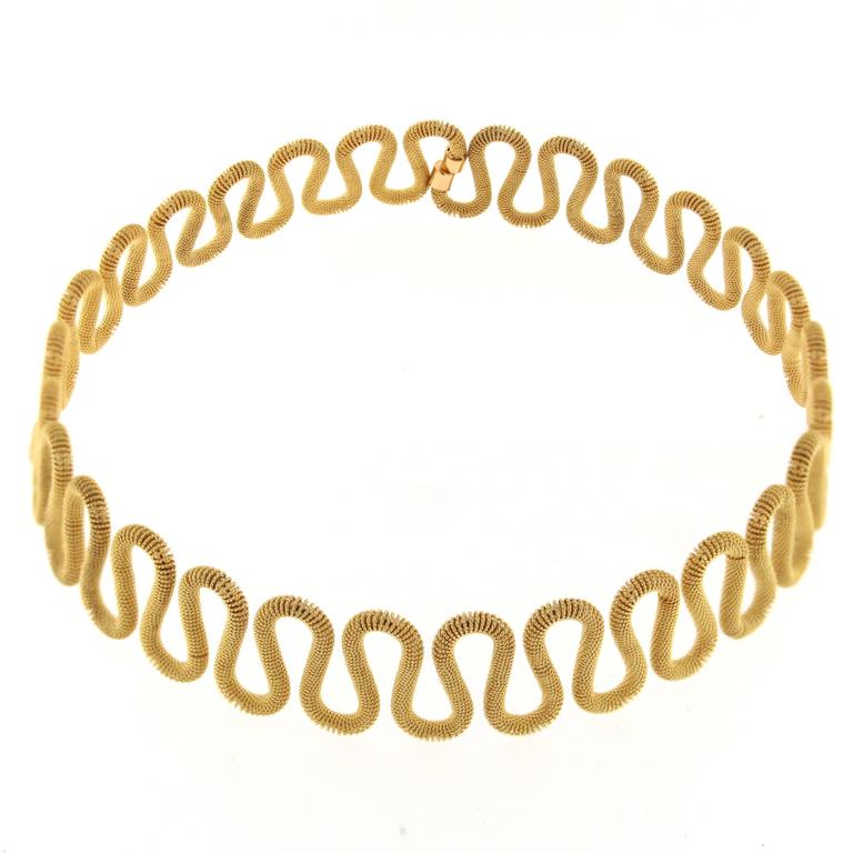 Jona 18k Yellow Gold Twisted Wire Flexible Choker Necklace For Sale at