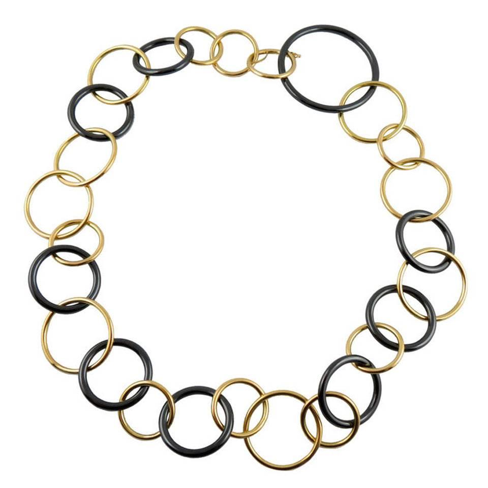 Jona 18k Yellow Gold and High-Tech Black Ceramic Circle Link Necklace