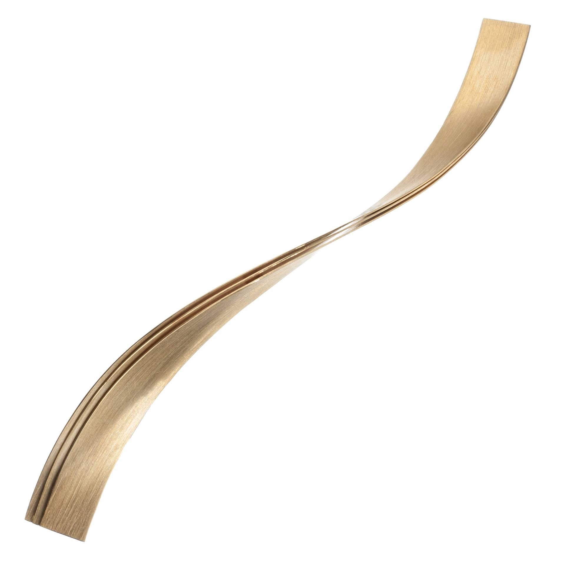 Ribbon Brooch in 18 Karat Yellow Gold For Sale