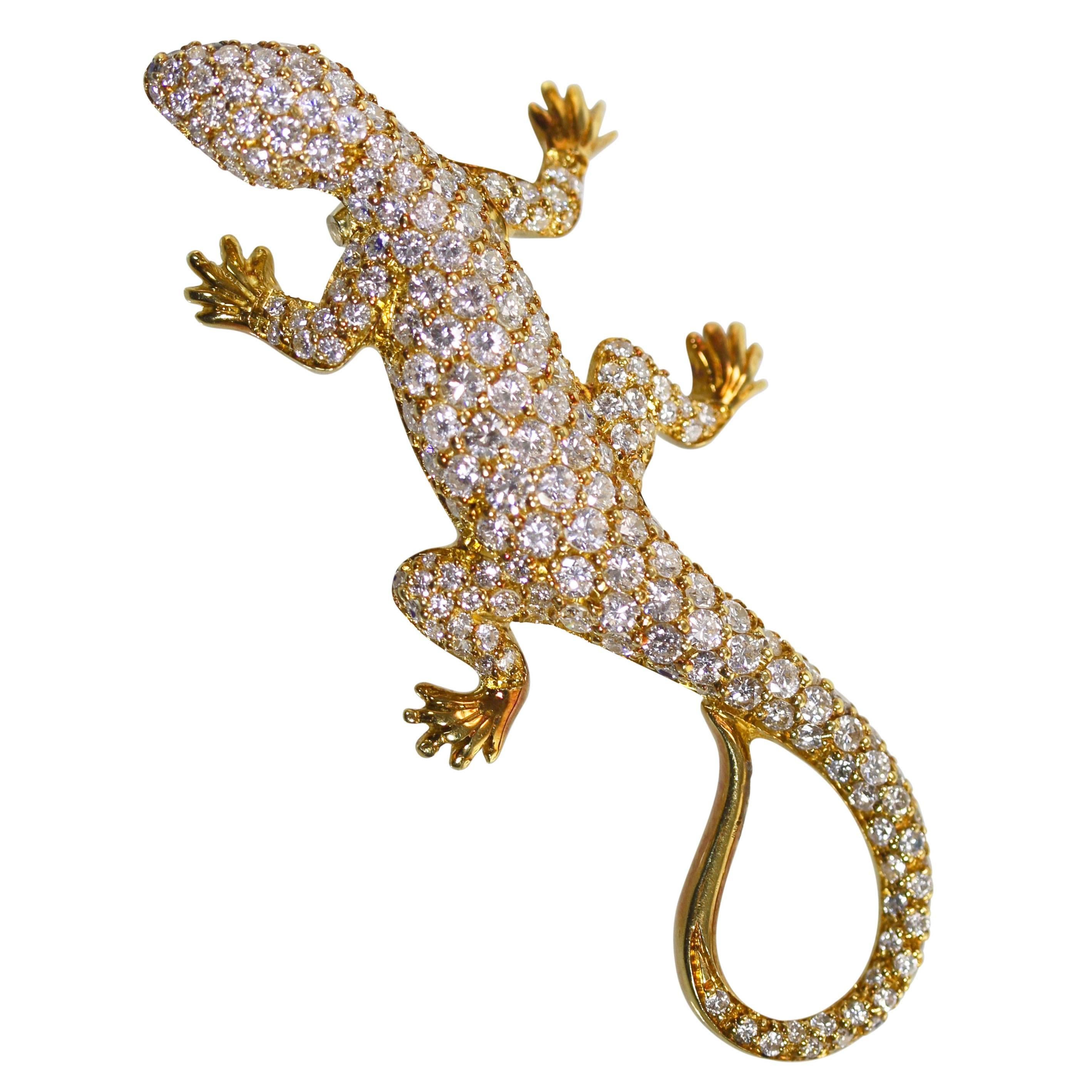 Diamond and Gold Lizard Brooch For Sale