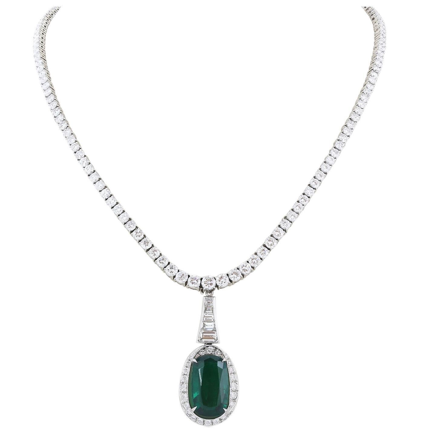Platinum Diamond 13.60 Emerald 8.09 Carat Drop Necklace For Sale