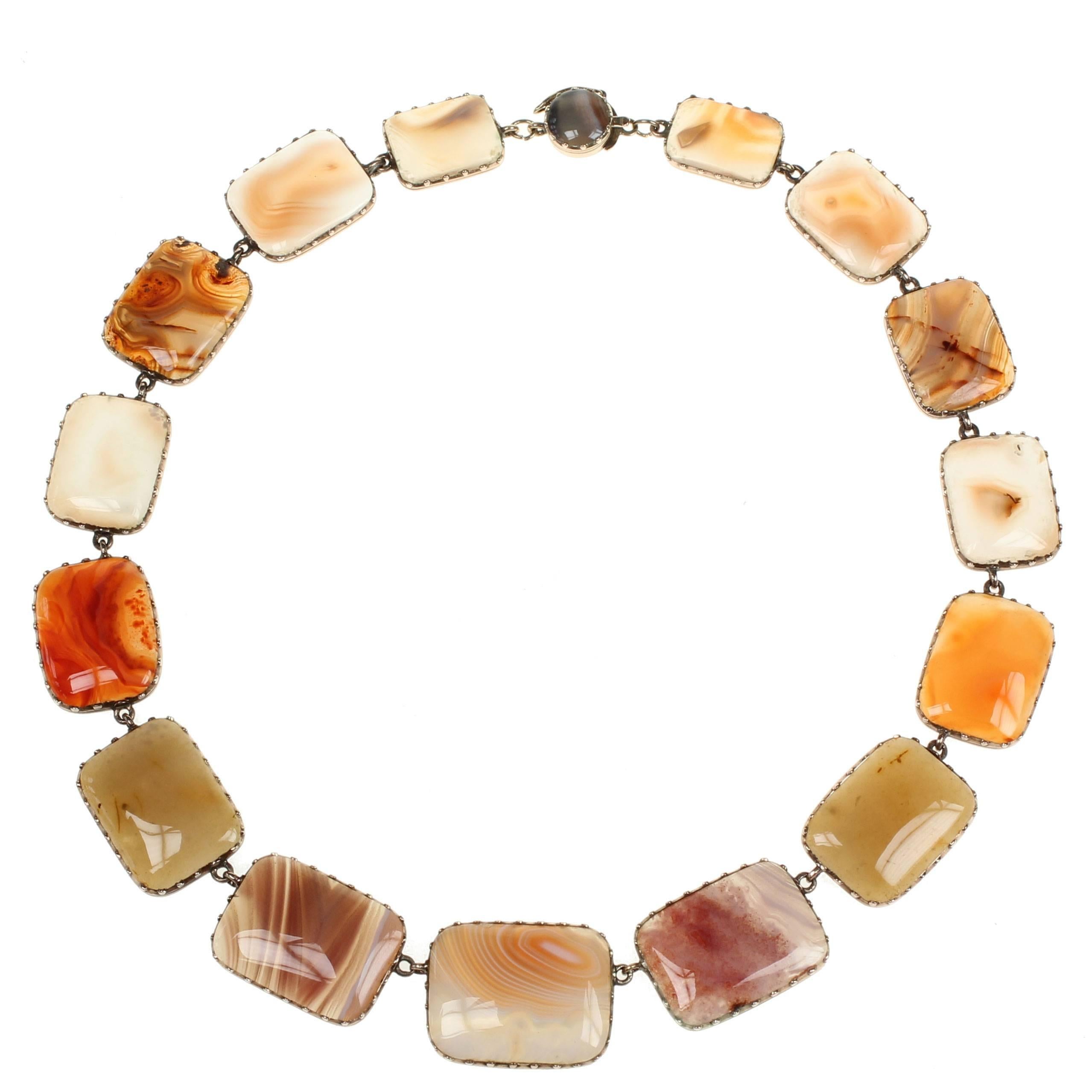 18ct Gold Agate Plaques Georgian Riviere Necklace For Sale