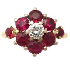 1970s 1.65 Carat Ruby and 0.39 Carat Diamond Cluster Ring in Yellow Gold 4