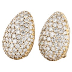 Boucles d'oreilles en or 18K avec pavé de diamants