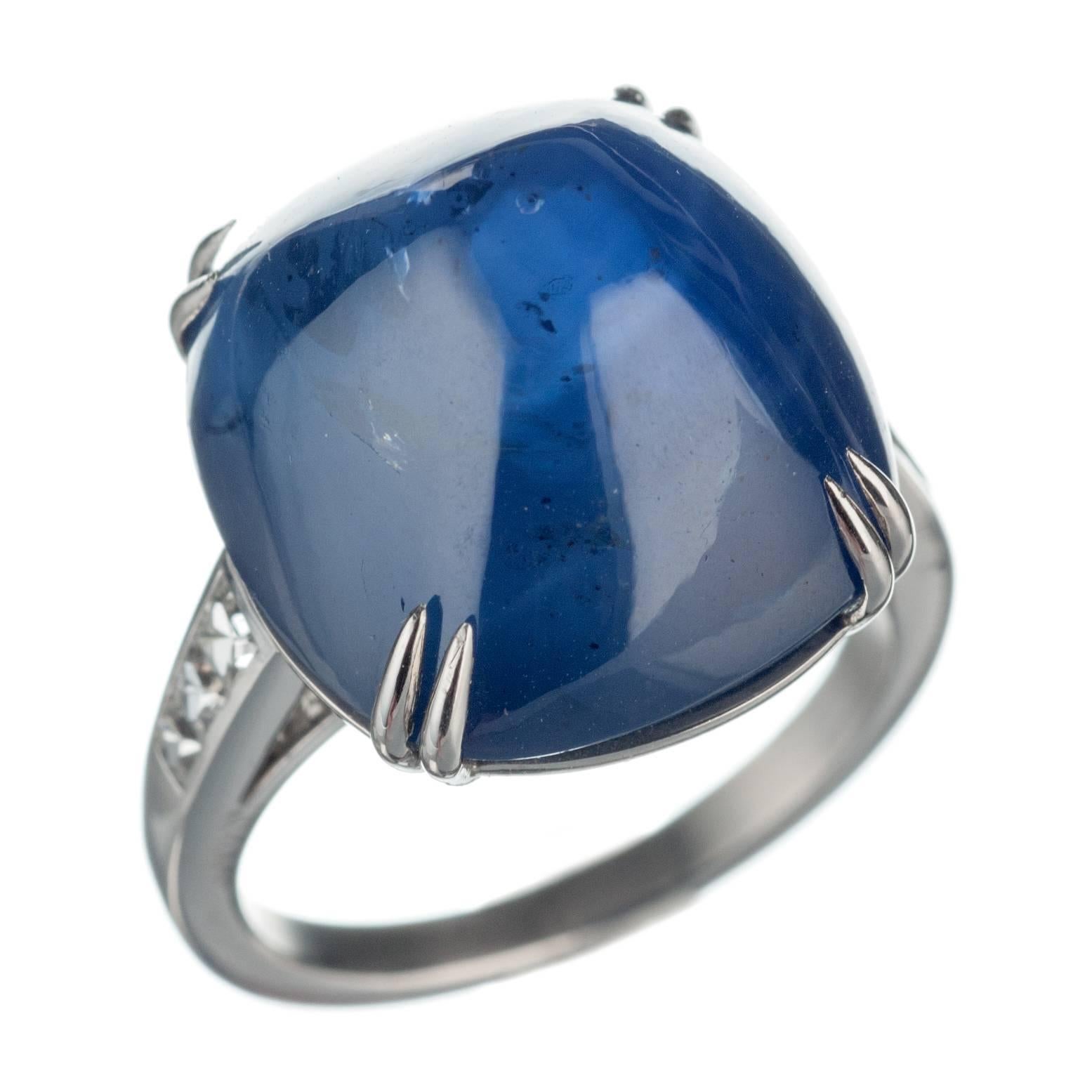 Lucie Campbell Sugarloaf-Cut Sapphire Diamond Platinum Ring For Sale