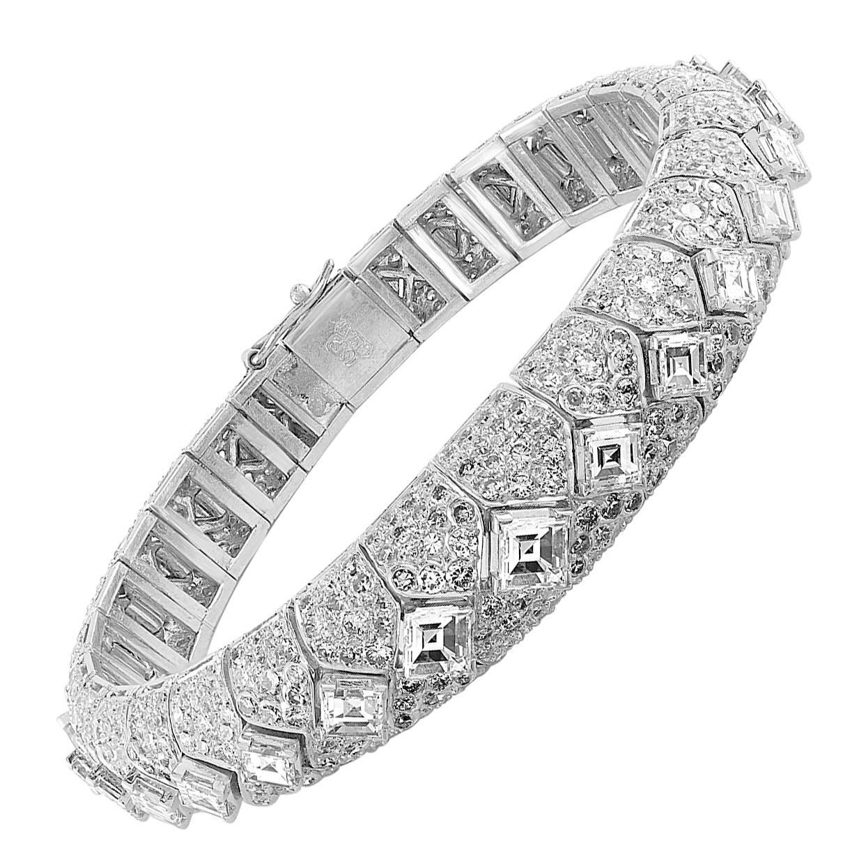 Asscher and Brilliant Diamonds Platinum Bracelet