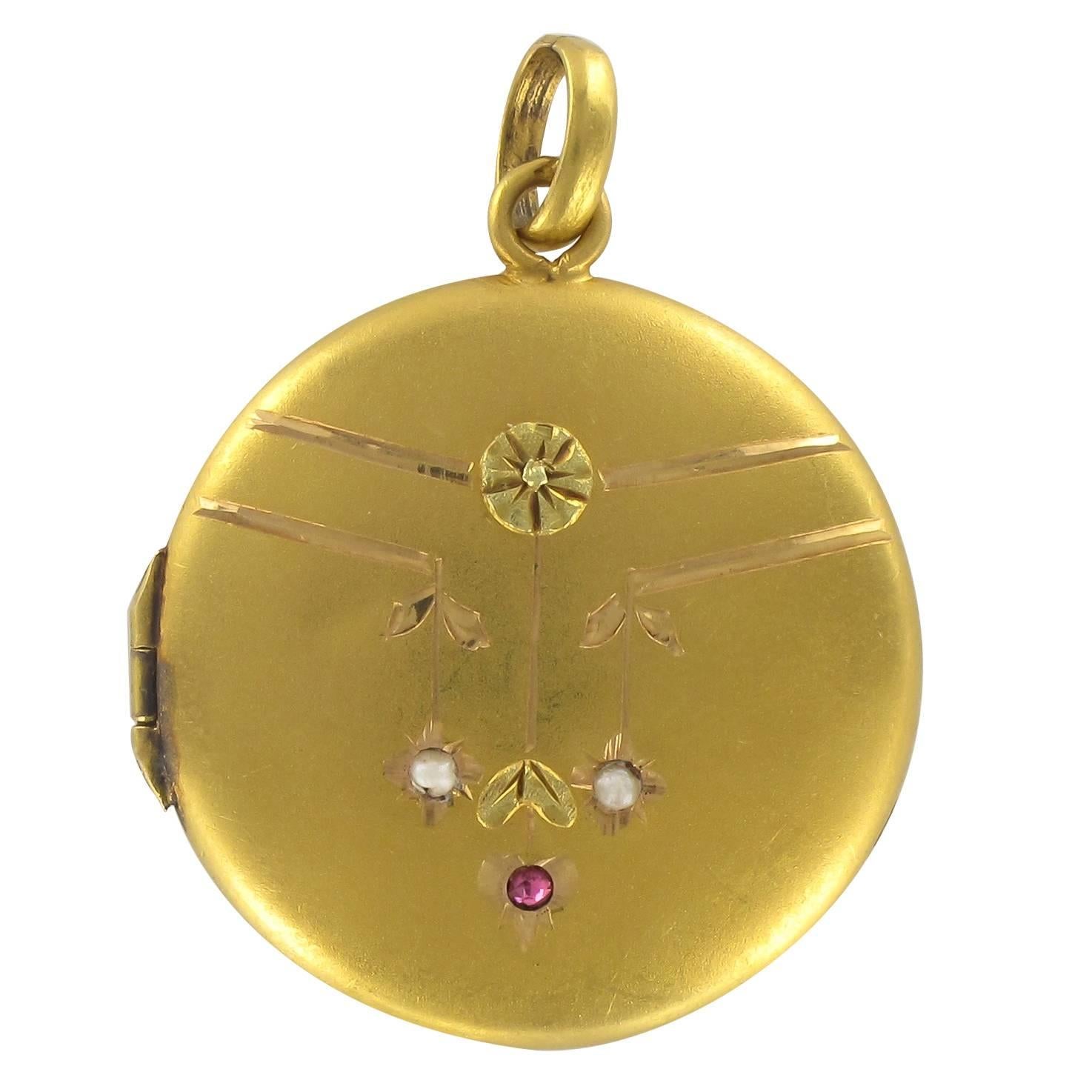 1900s Satin Gold Ruby and Fine pearl Medallion Locket Pendant