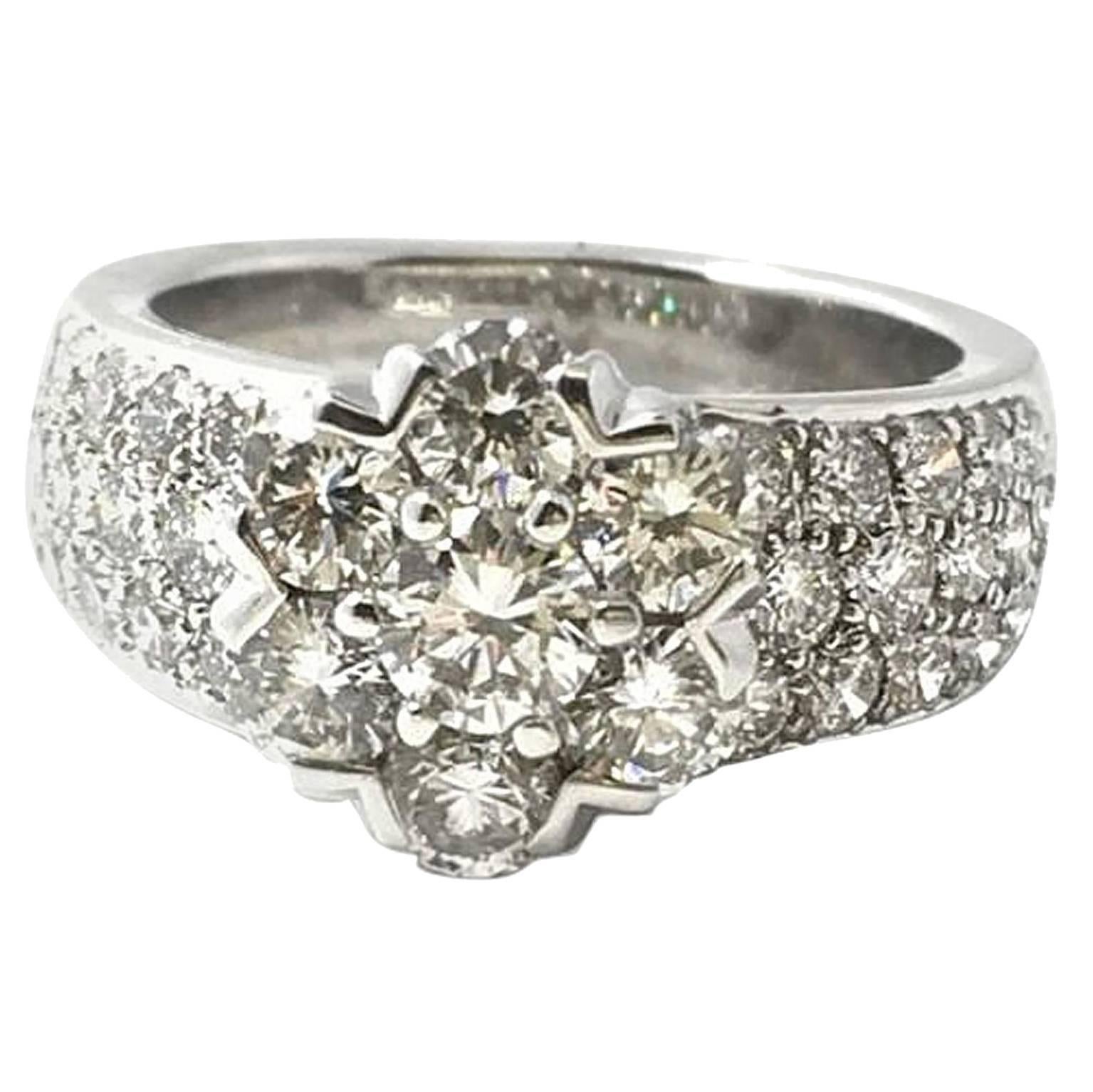 Van Cleef & Arpels Large Diamond Fleurette Floral Ring For Sale