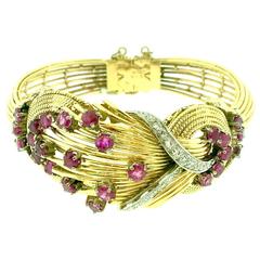 18k Yellow gold Mid-Century Ruby and Diamond Hinged Bracelet 9
