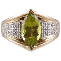 2 Carat Peridot Accent Diamonds Gold Ring