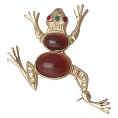 1950s Emerald, Ruby, Garnet and Diamond, Yellow Gold 'Frog' Brooch 4
