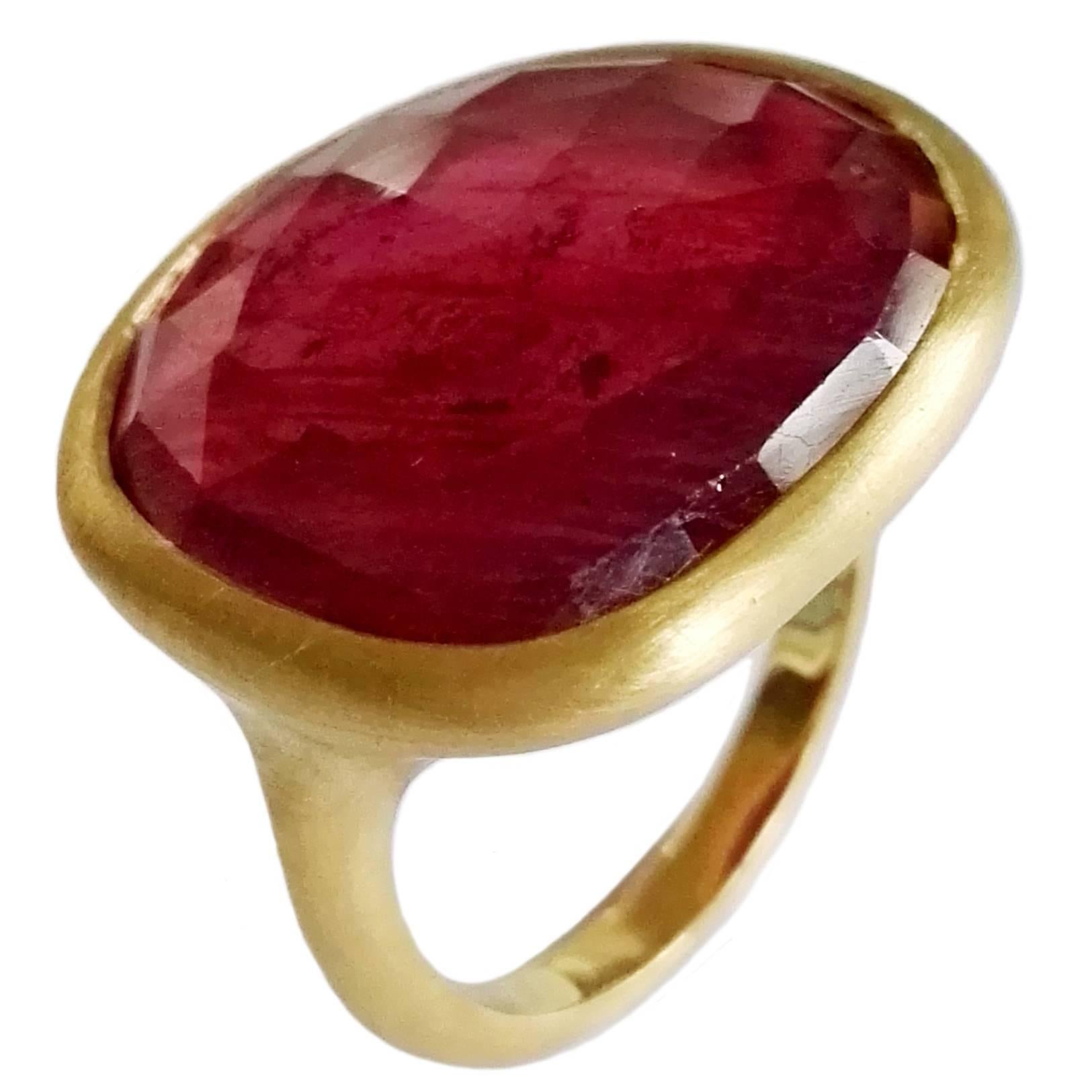 Dalben Red Faceted Sapphire Yellow Satin Gold Ring