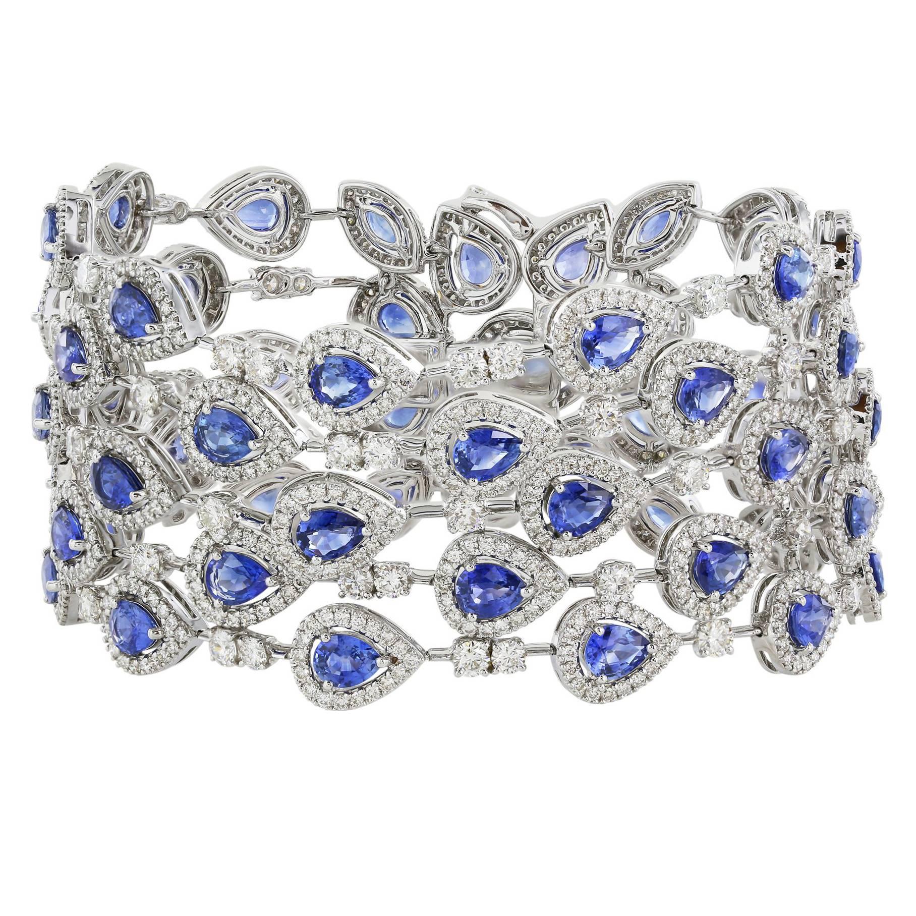 19.48 Carat Sapphire 10.77 Carat Diamond Gold Bracelet For Sale