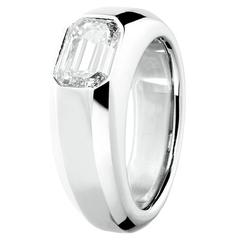 Renesim Broad 2 Carat Emerald Cut Diamond Platinum Ring