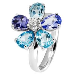 Renesim Floral Diamond Blue Gemstone Gold Ring