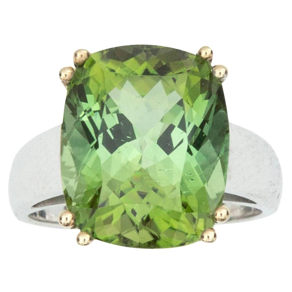 10.8 Carat Green Tourmaline Two-Color Gold Ring For Sale