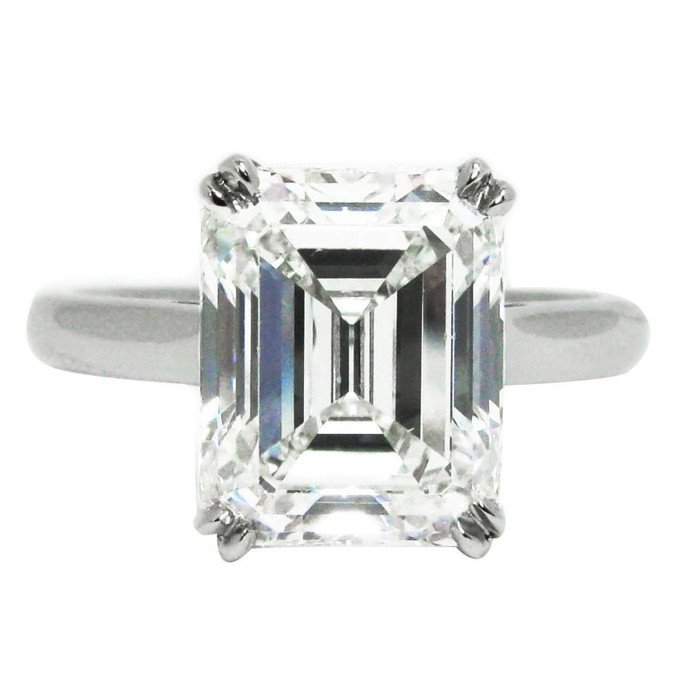 Tiffany & Co. 4::12 Karat GIA Smaragdschliff Solitär Diamant Platin Ring
