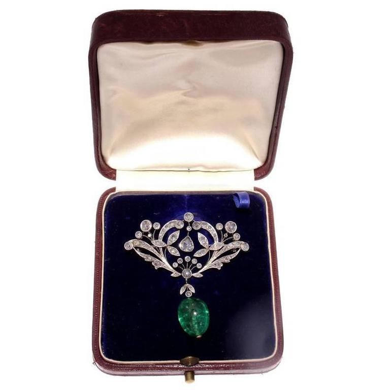 French Belle Epoque Diamond Emerald Platinum Brooch at 1stDibs
