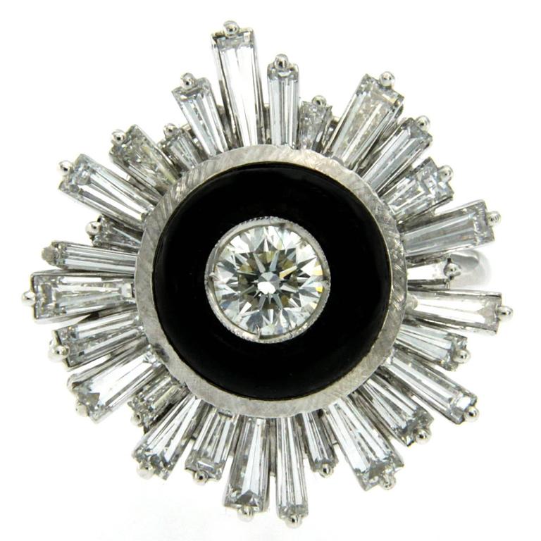Art Deco Atyle Onyx Diamond Gold ring For Sale at 1stDibs