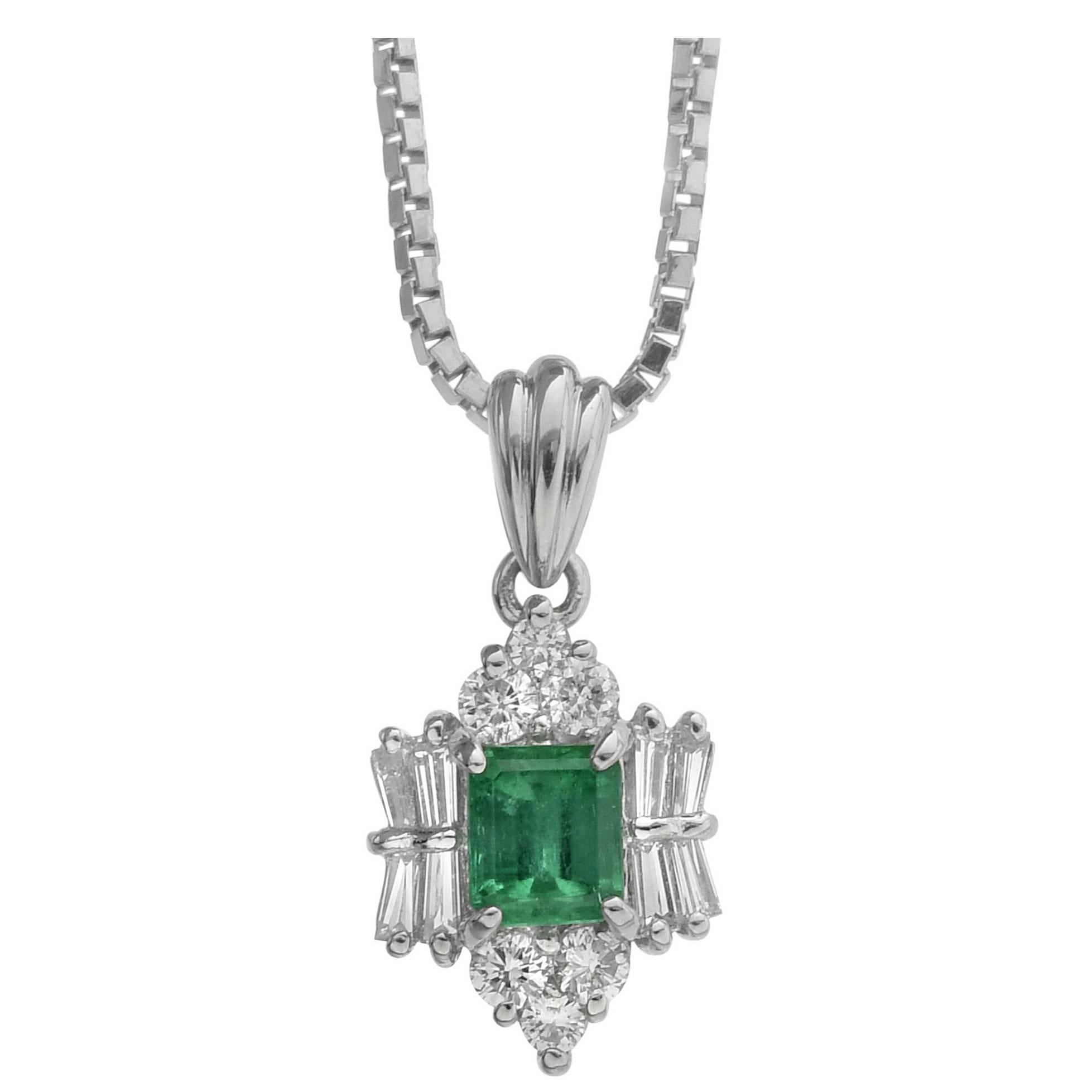 Emerald and Mixed Cut Diamond platinum Cluster Pendant Necklace