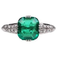  Tiffany & Co. Art Deco Emerald Diamond Platinum Ring