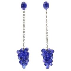 Jona Tanzanite Cluster 18 Karat White Gold Pendant Earrings