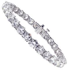 16.01 Carats GIA Certified Colorless Diamonds Bracelet 7