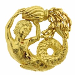 David Webb  Aquarius Zodiac Gold Pendant Brooch