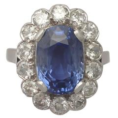 1940s 9.53 Carat Ceylon Sapphire and 2.58 Carat Diamond White Gold Cocktail Ring