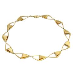 Triangular Modernist Satin Gold Link Necklace 9
