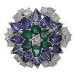 Vintage Daisy Emerald Sapphire Diamond Gold Ring